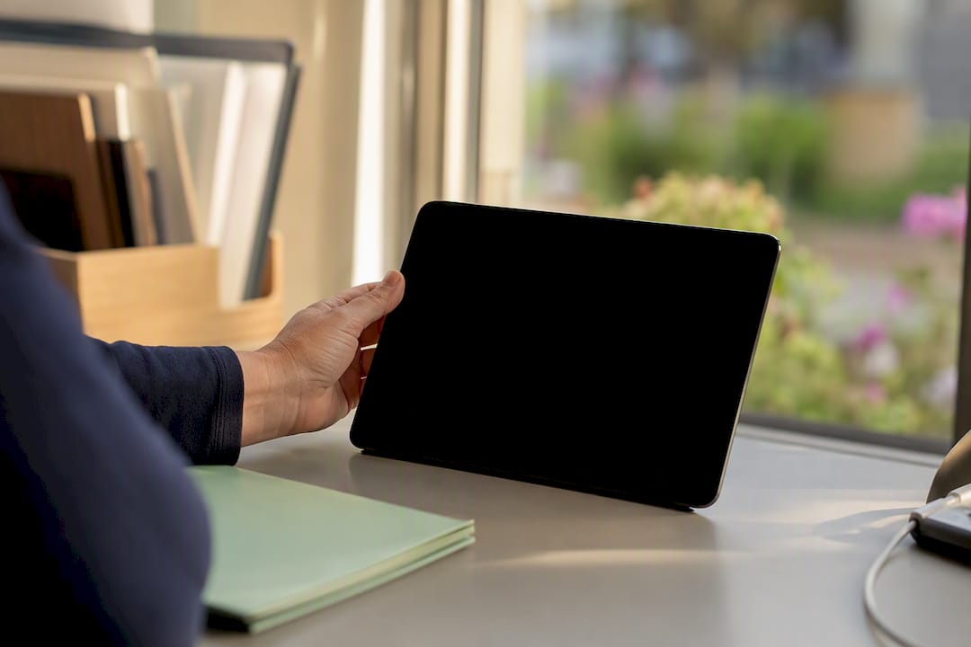 Healthcare facility admissions workspace
